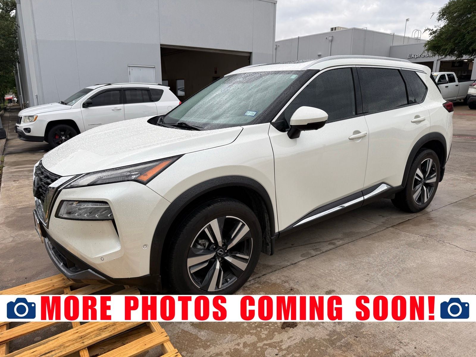 2022 Nissan Rogue SL
