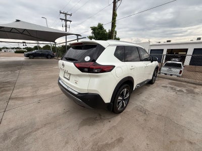 2022 Nissan Rogue SL