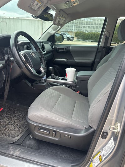 2020 Toyota Tacoma SR5 V6