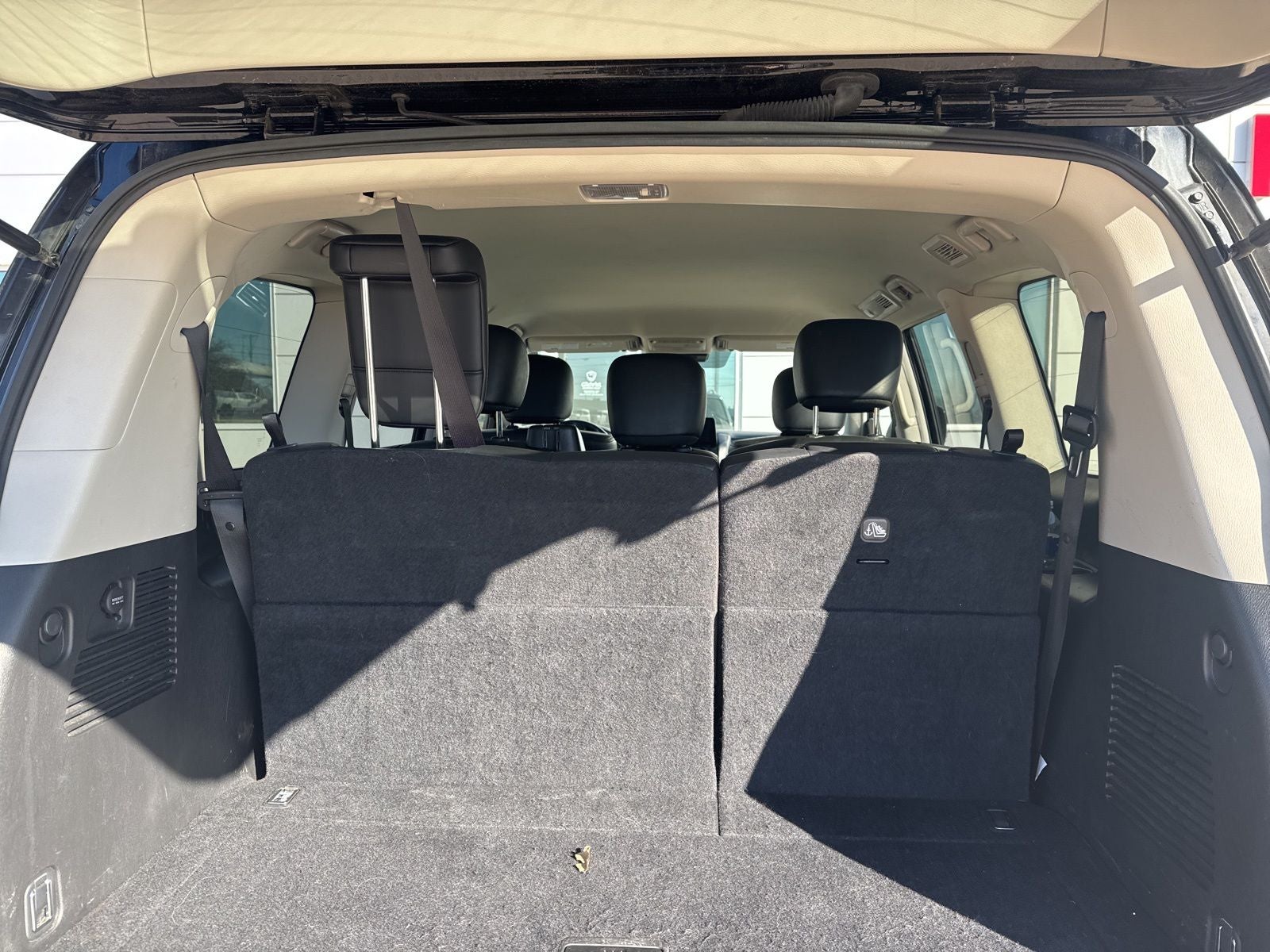 2024 Nissan Armada SV