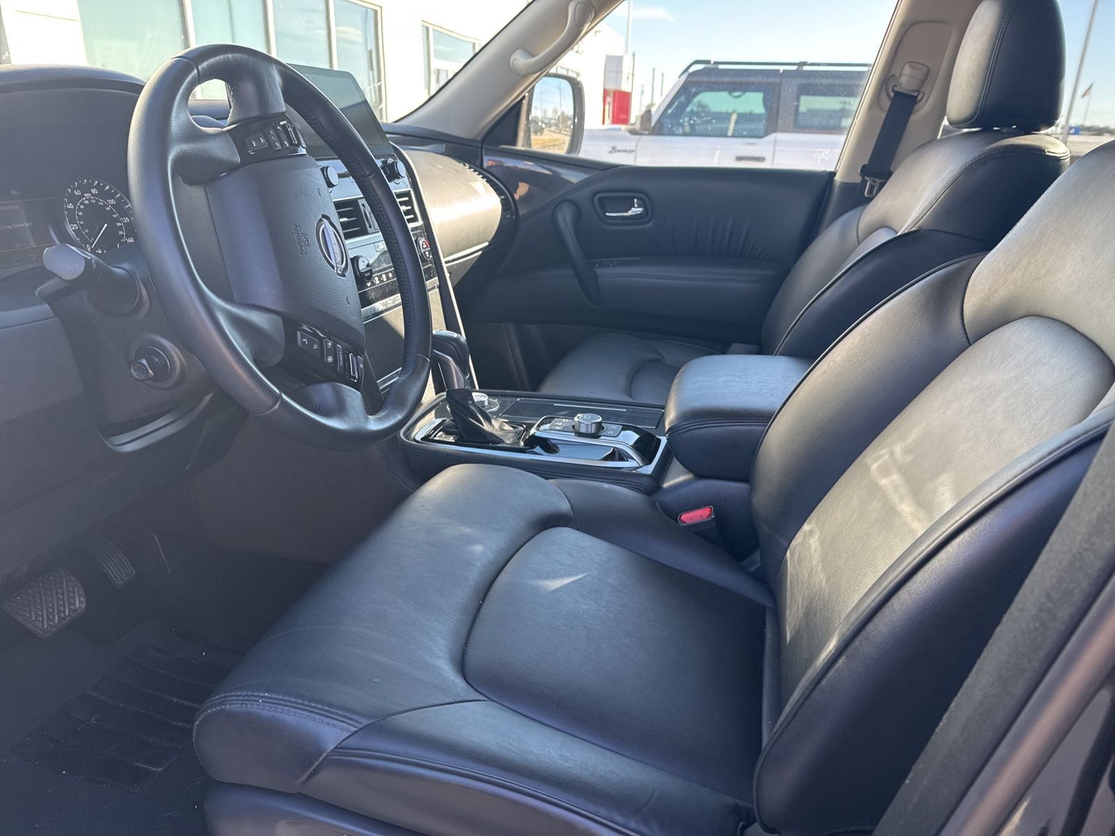 2024 Nissan Armada SV