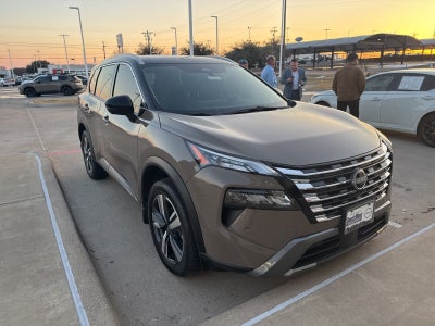 2025 Nissan Rogue SL