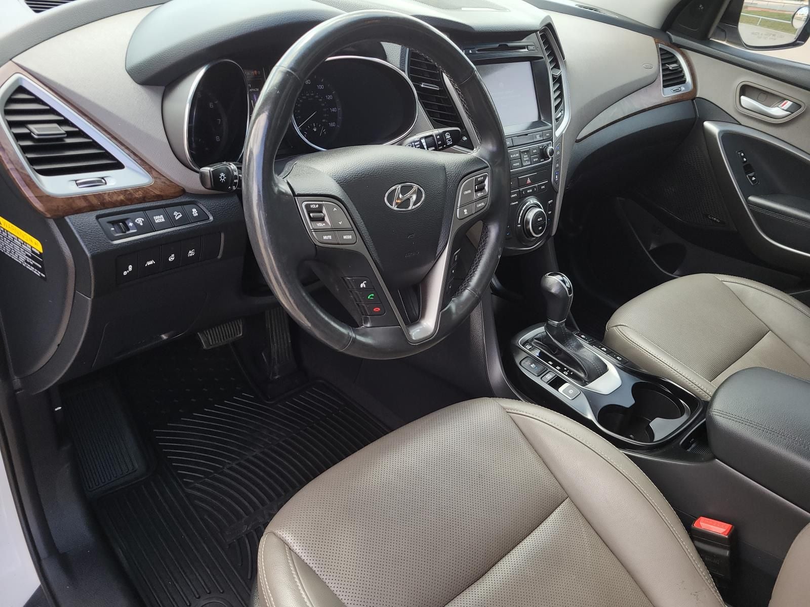 2017 Hyundai Santa Fe Limited Ultimate