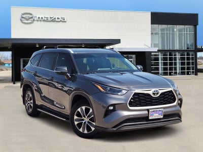 2024 Toyota Highlander XLE