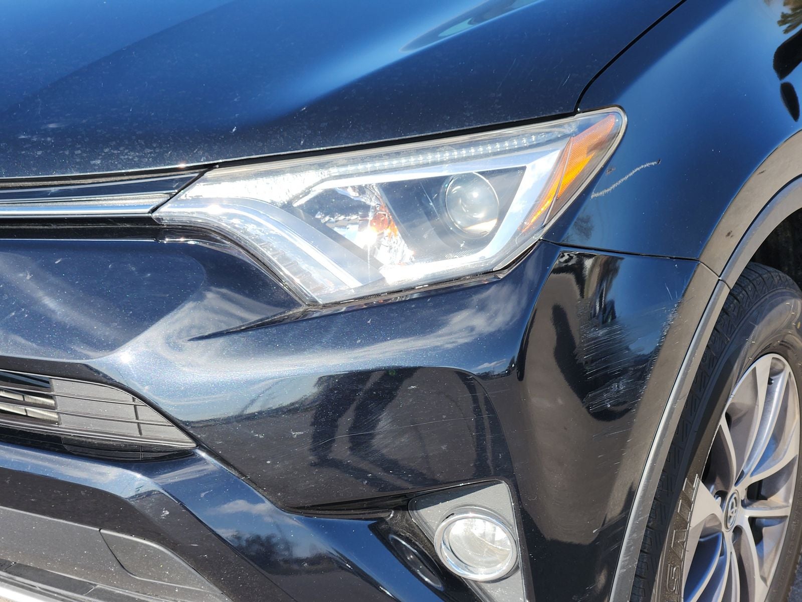 2018 Toyota RAV4 Hybrid XLE