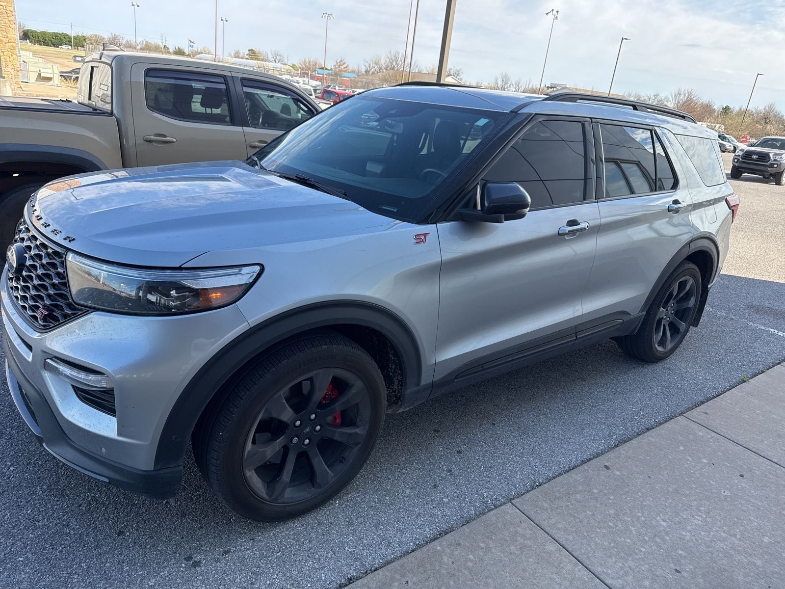 2021 Ford Explorer ST
