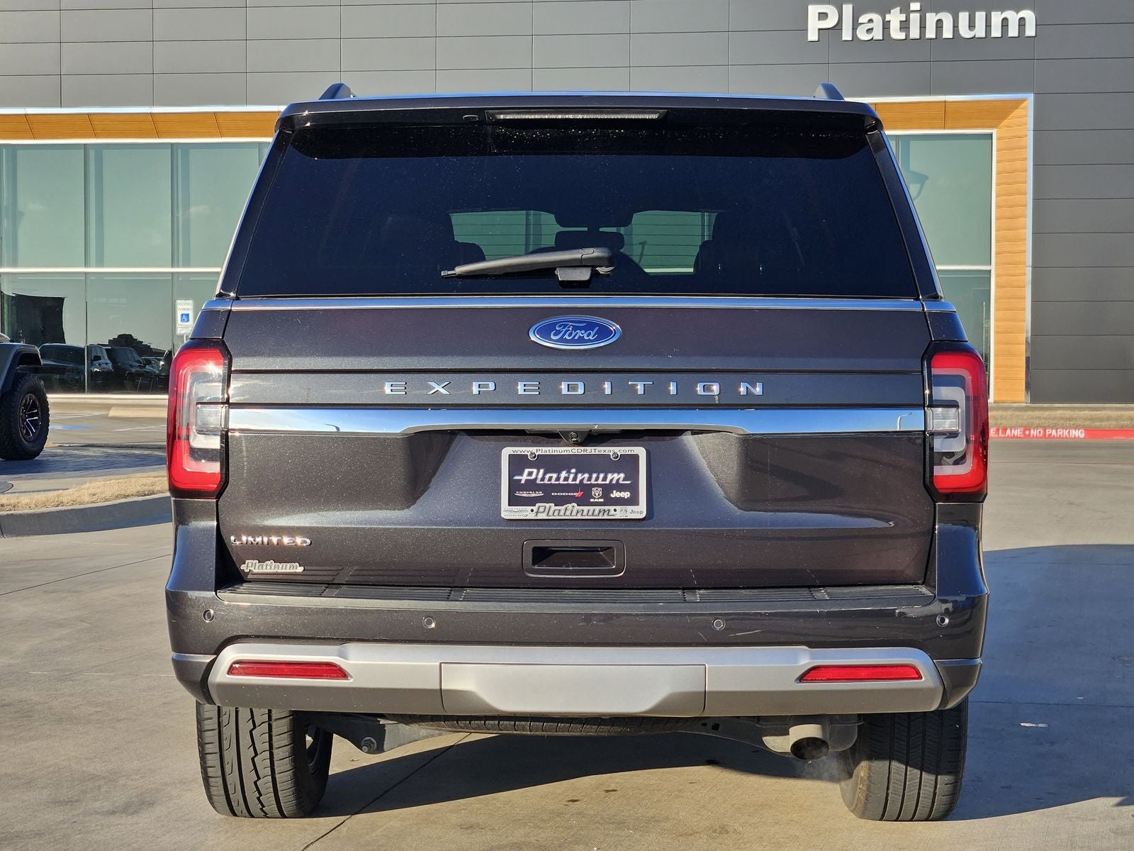 2023 Ford Expedition Limited - Photo 8