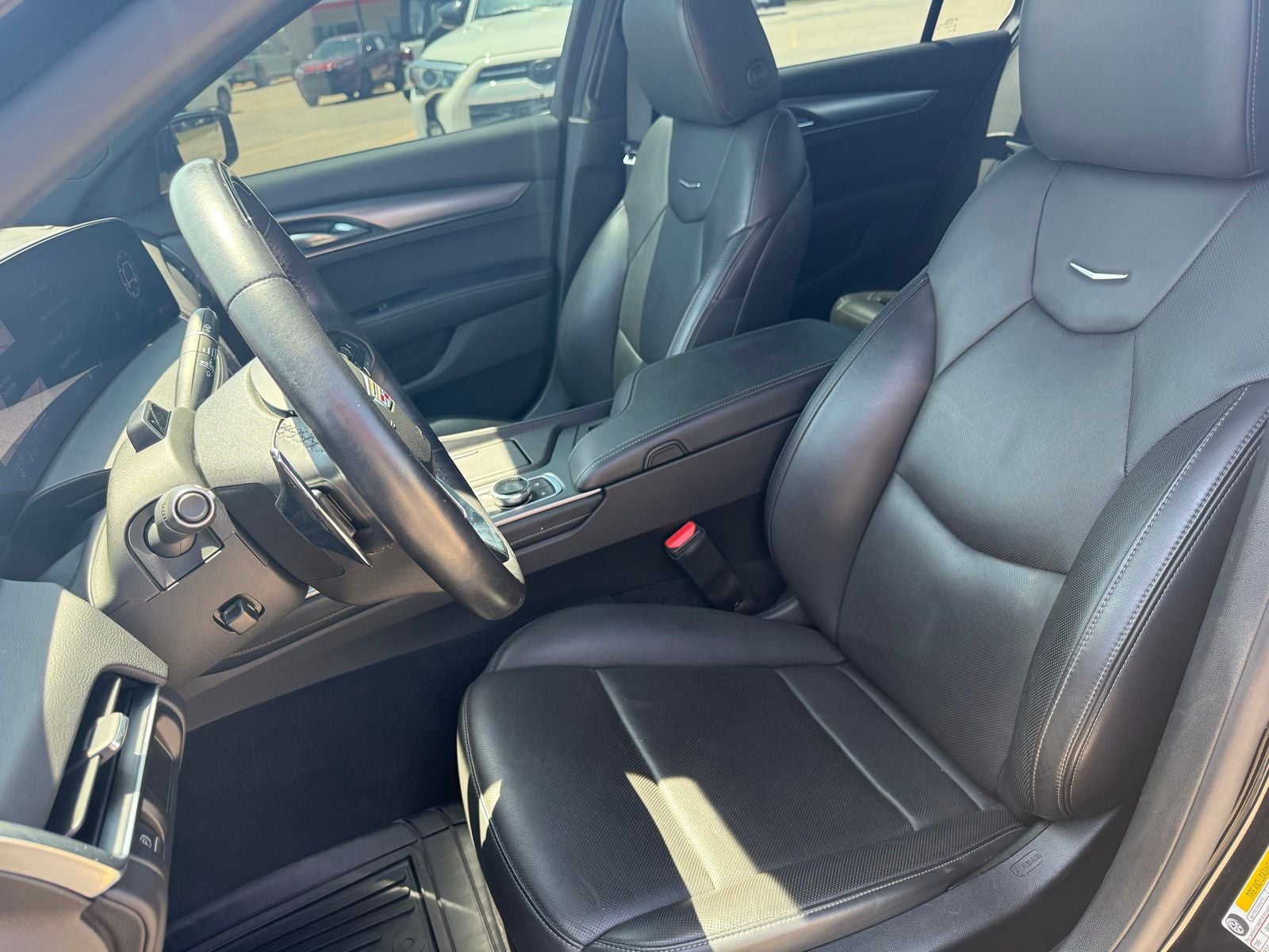 2025 Cadillac CT5 Premium Luxury