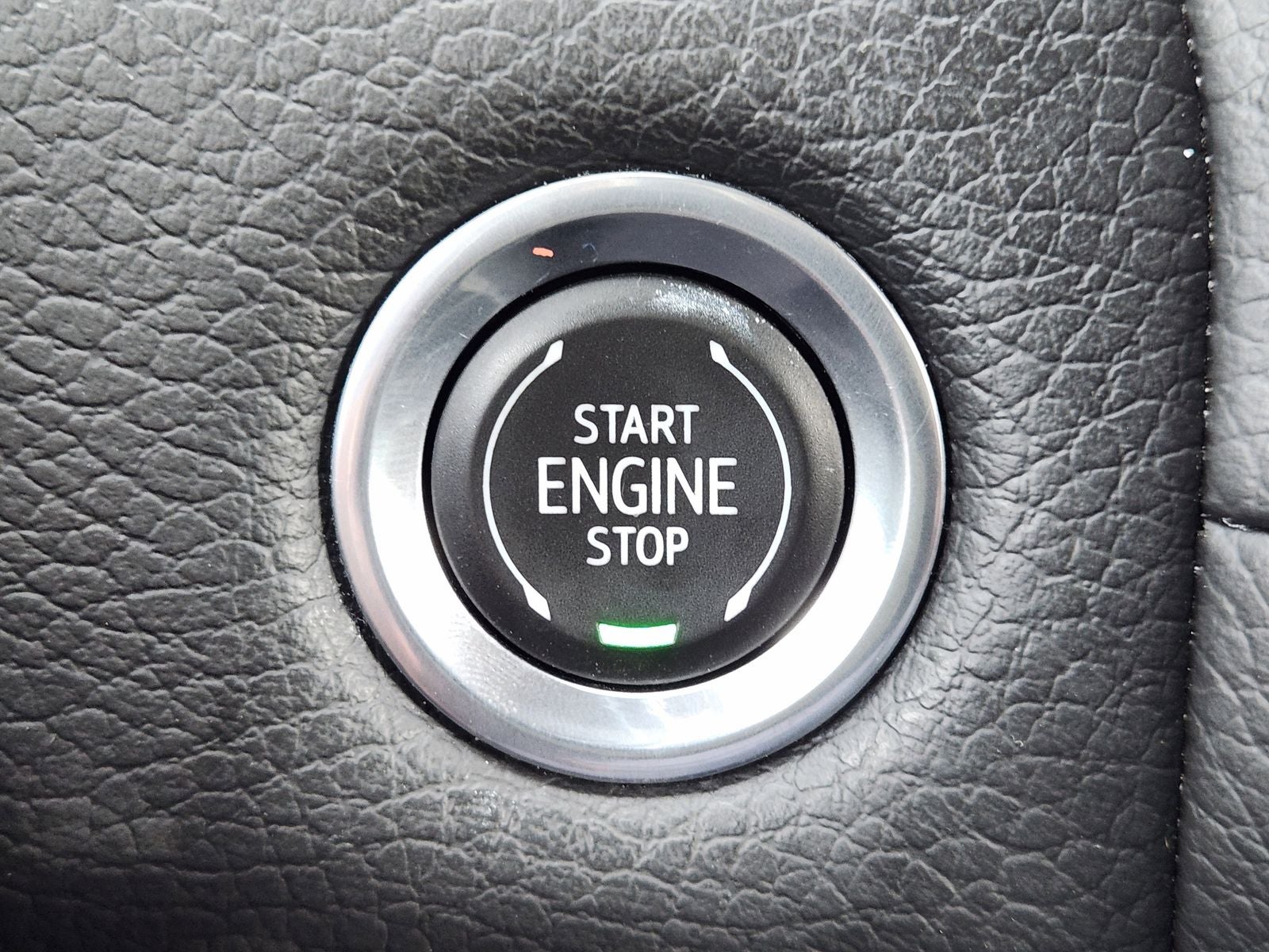 2023 GMC Yukon XL Denali - Photo 25