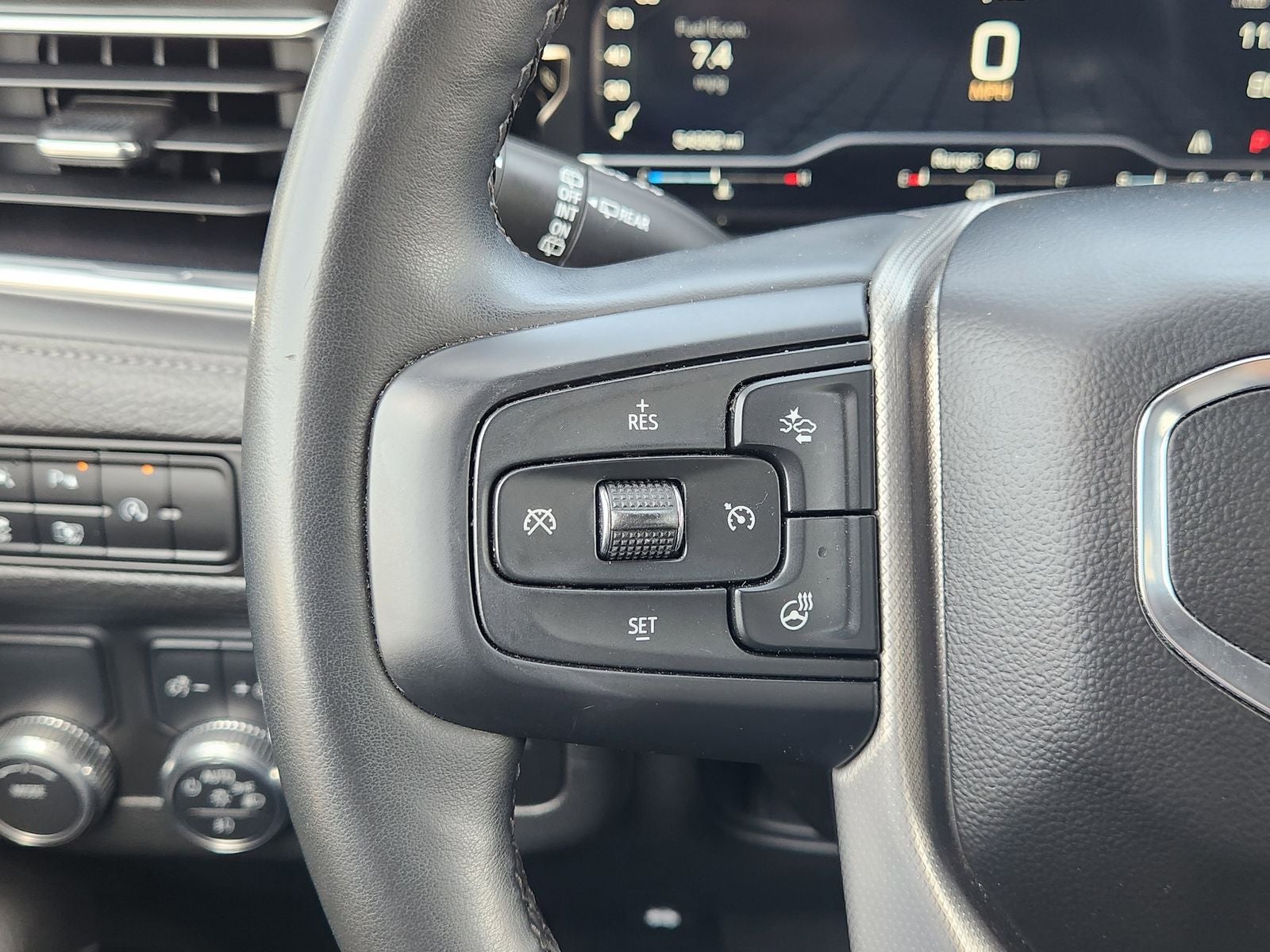 2023 GMC Yukon XL Denali - Photo 31