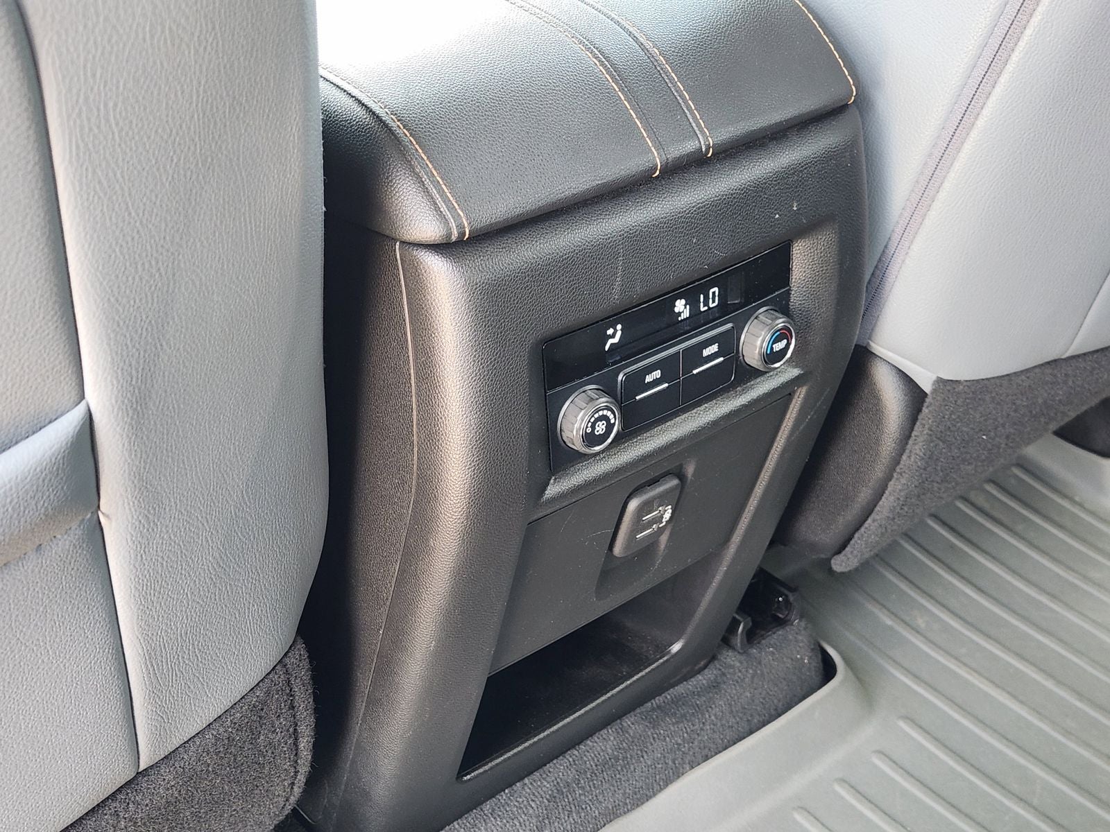 2020 Chevrolet Traverse LT 1LT