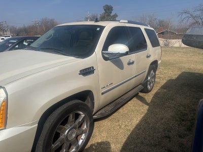 2009 Cadillac Escalade Base