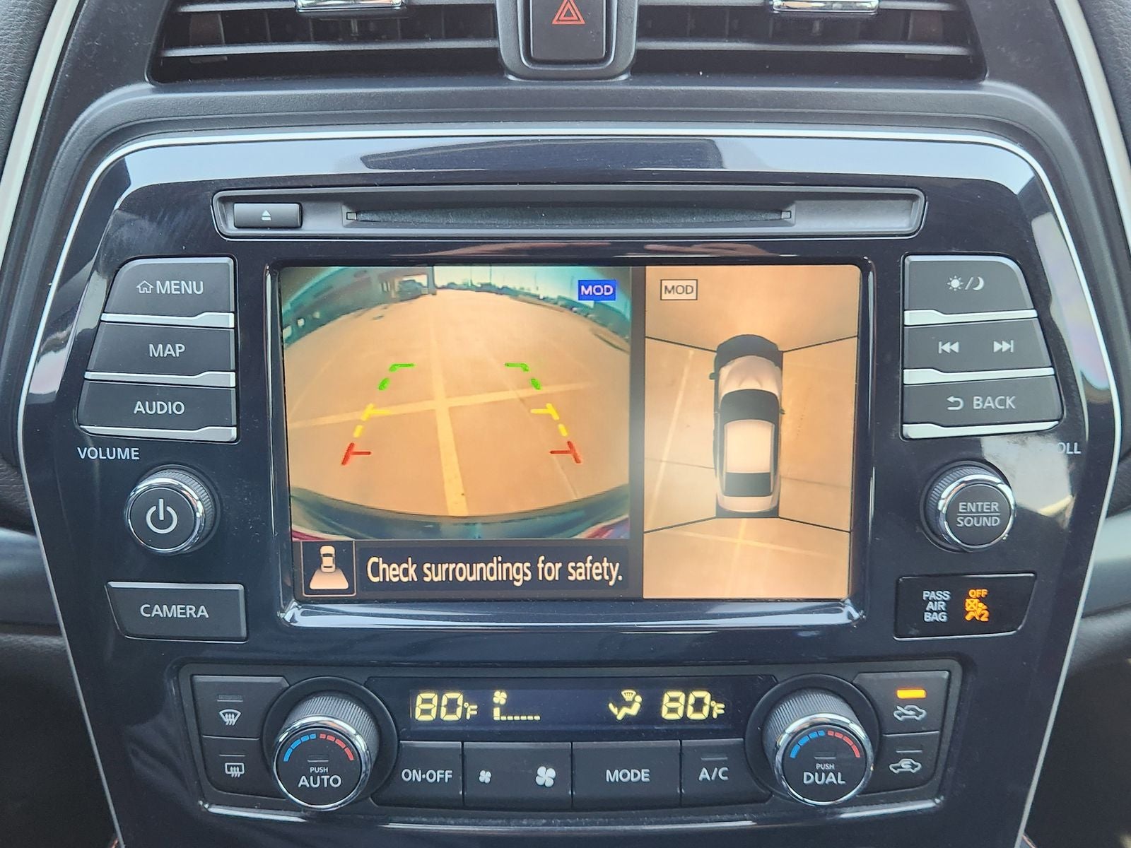 2023 Nissan Maxima SR