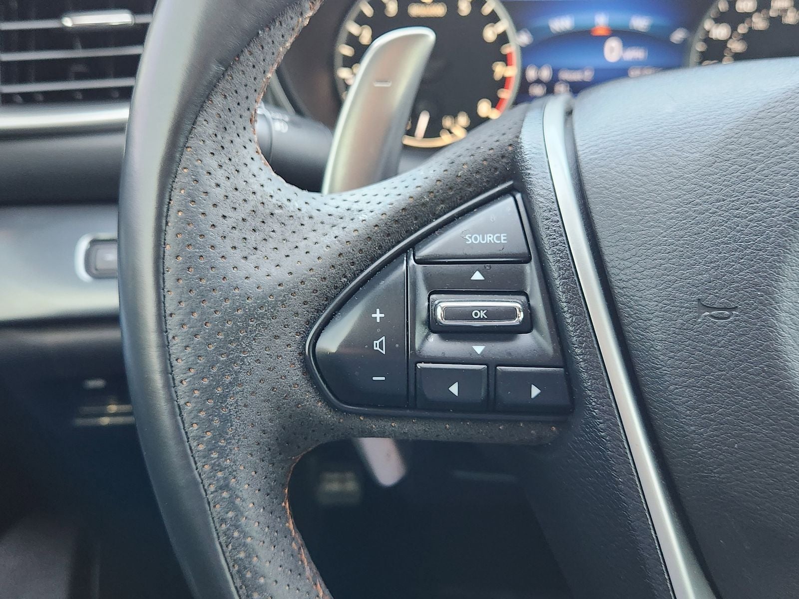 2023 Nissan Maxima SR