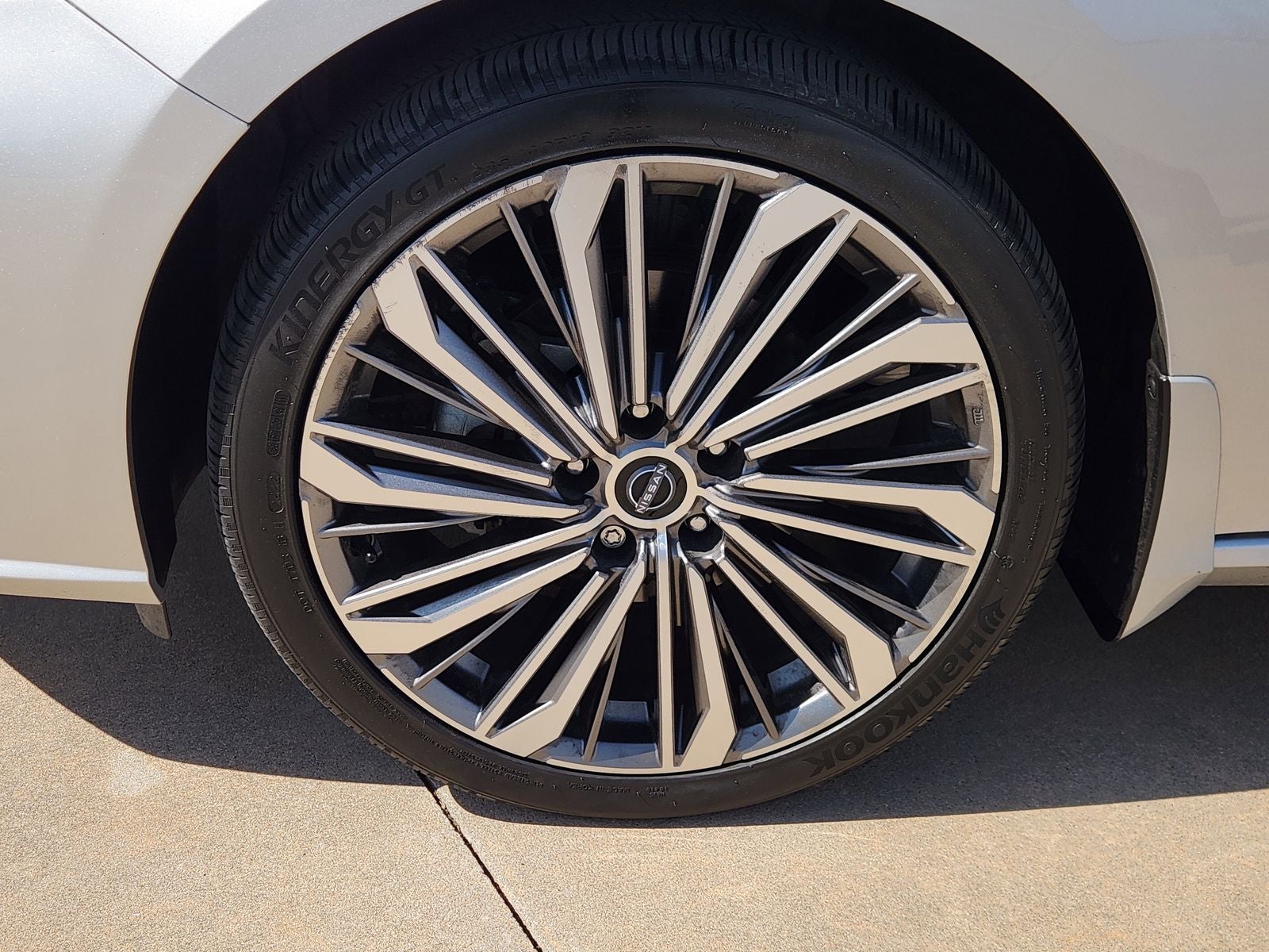 2023 Nissan Altima 2.5 SL