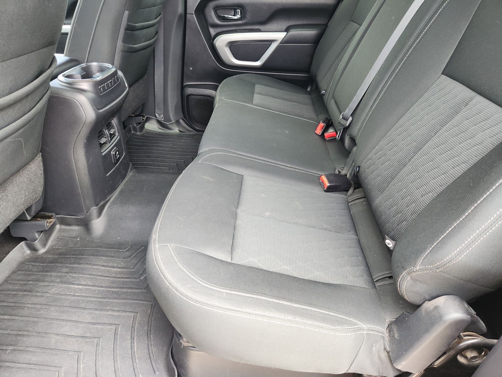 2017 Nissan Titan XD SV