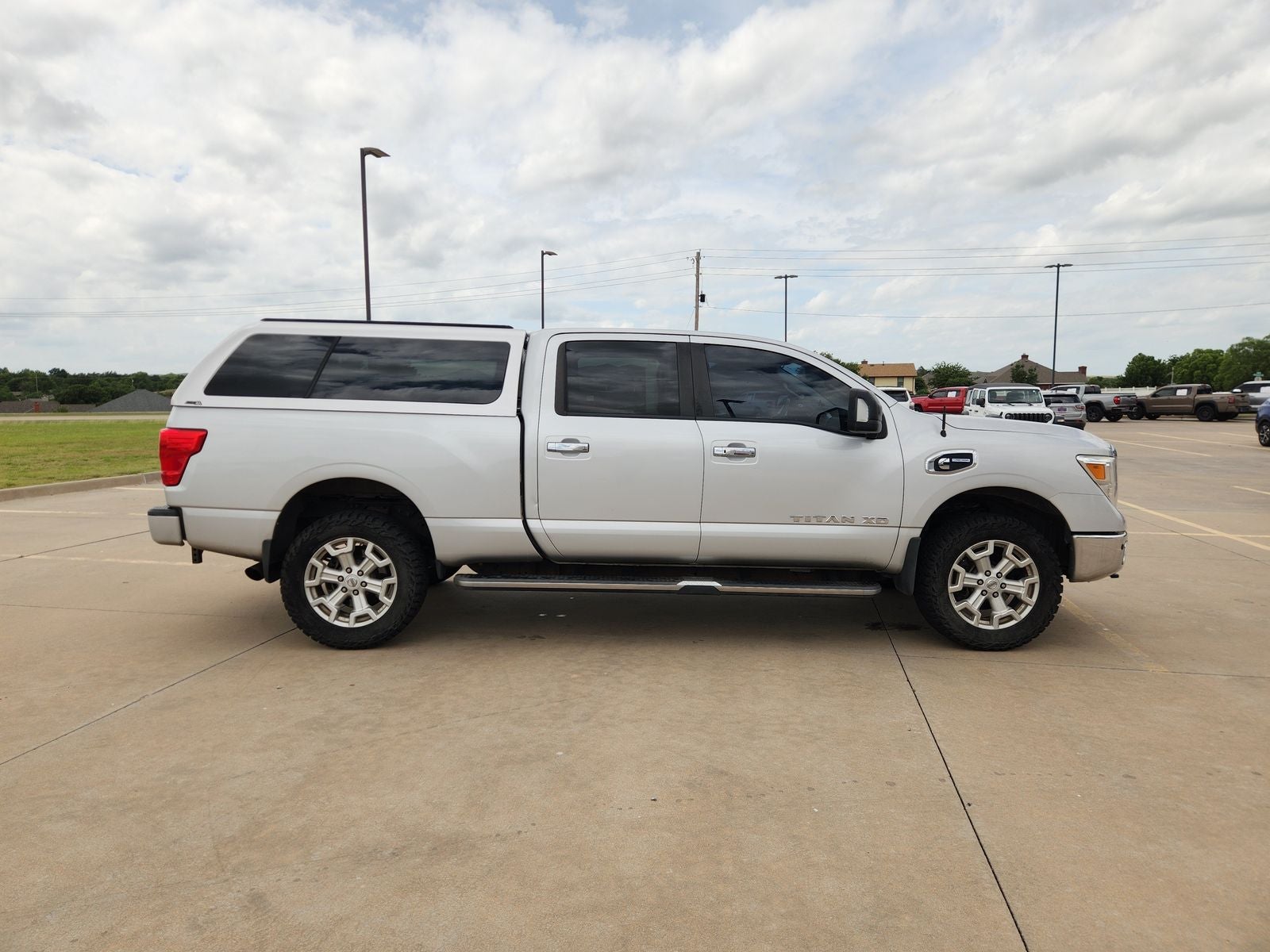 2017 Nissan Titan XD SV