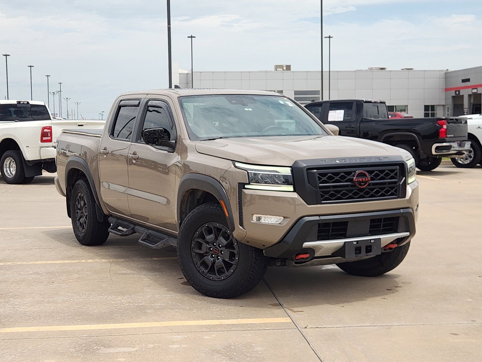 2023 Nissan Frontier PRO-4X Crew Cab 4X4's photo