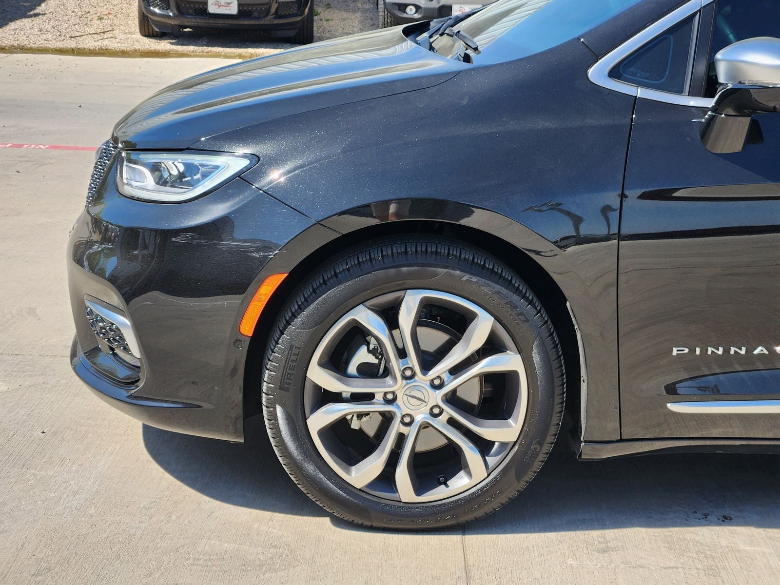 2025 Chrysler Pacifica Pinnacle