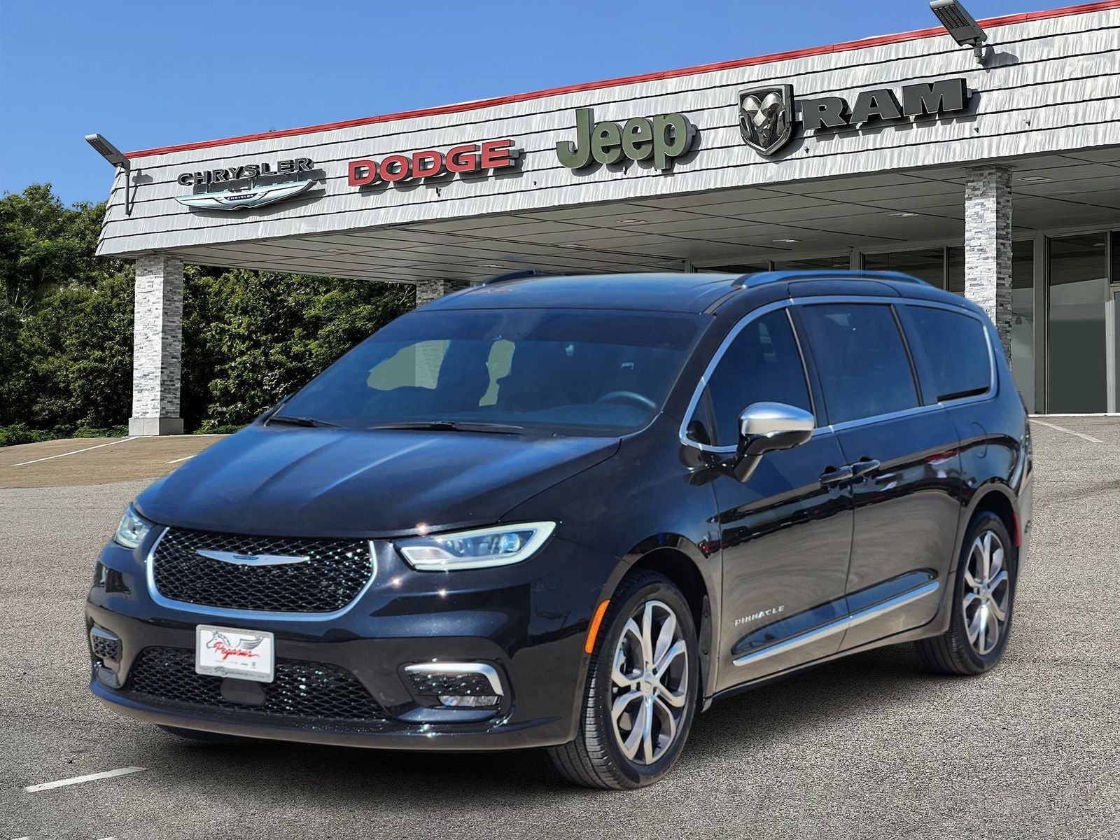 2025 Chrysler Pacifica Pinnacle