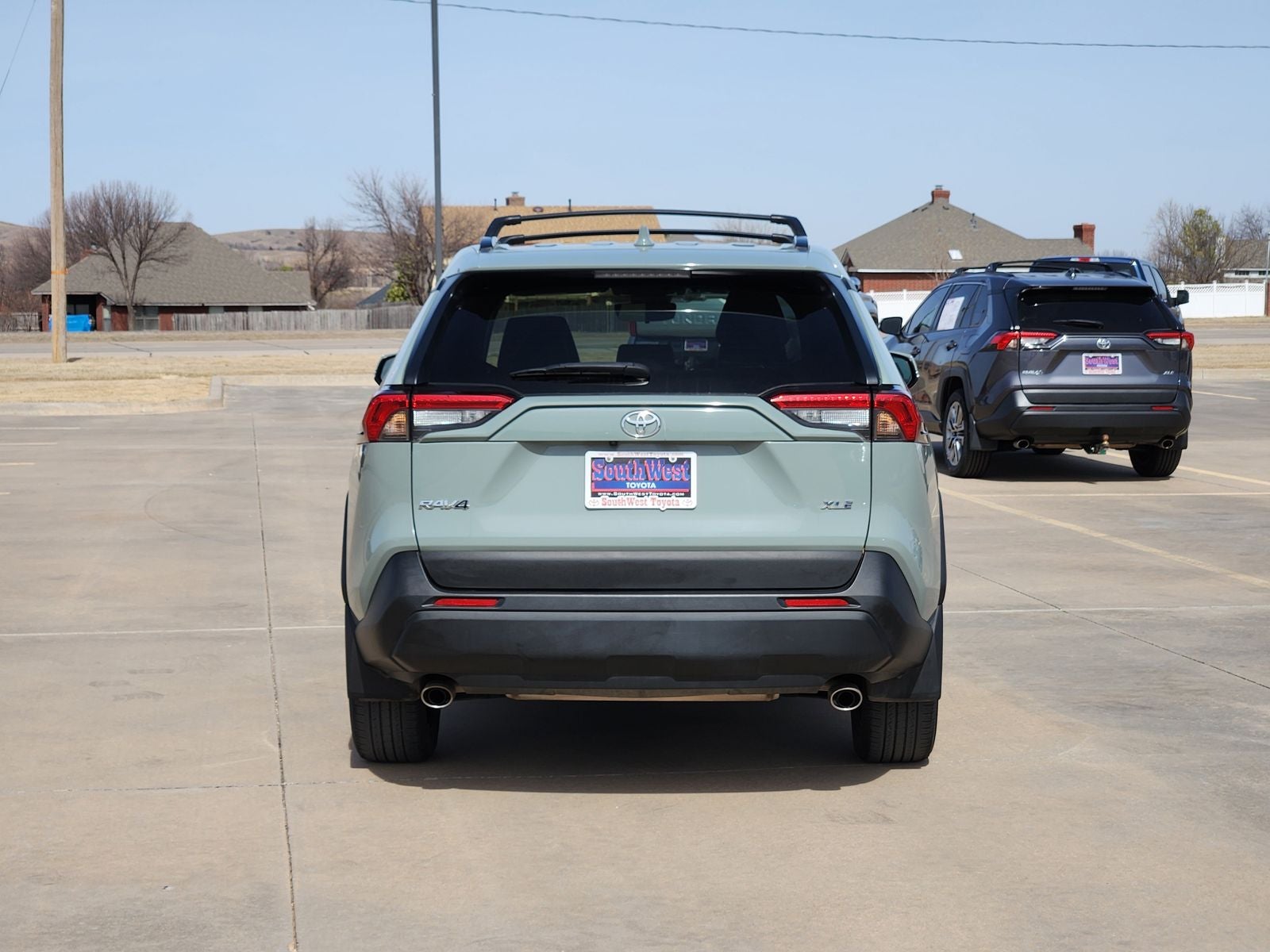 2023 Toyota RAV4 XLE Premium