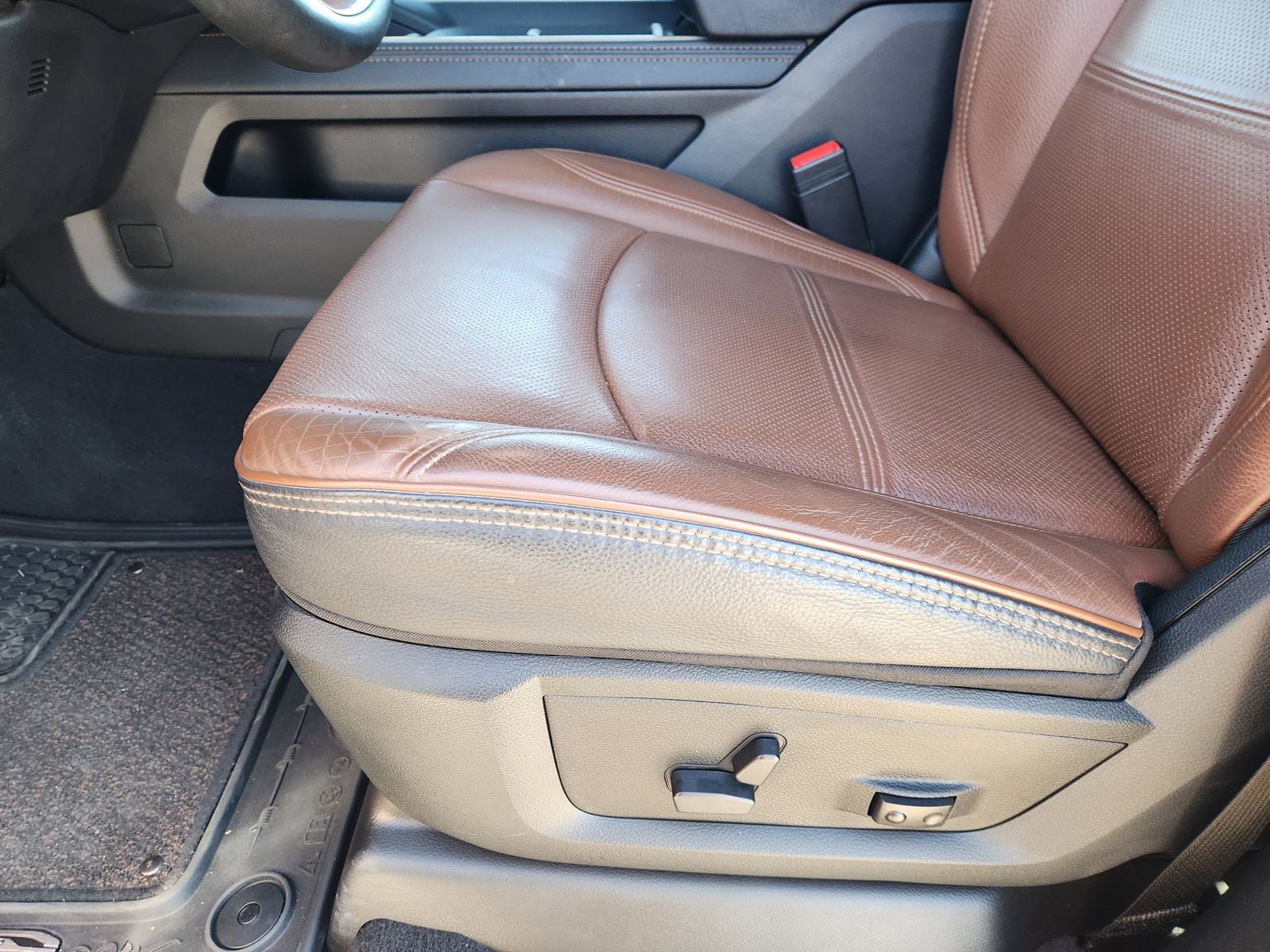 2024 RAM 3500 Laramie Longhorn