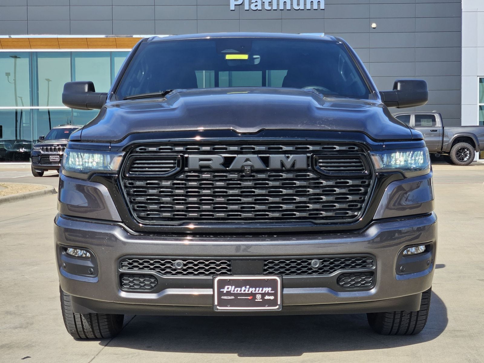 2026 RAM Ram 1500 Pickup Express - Photo 6