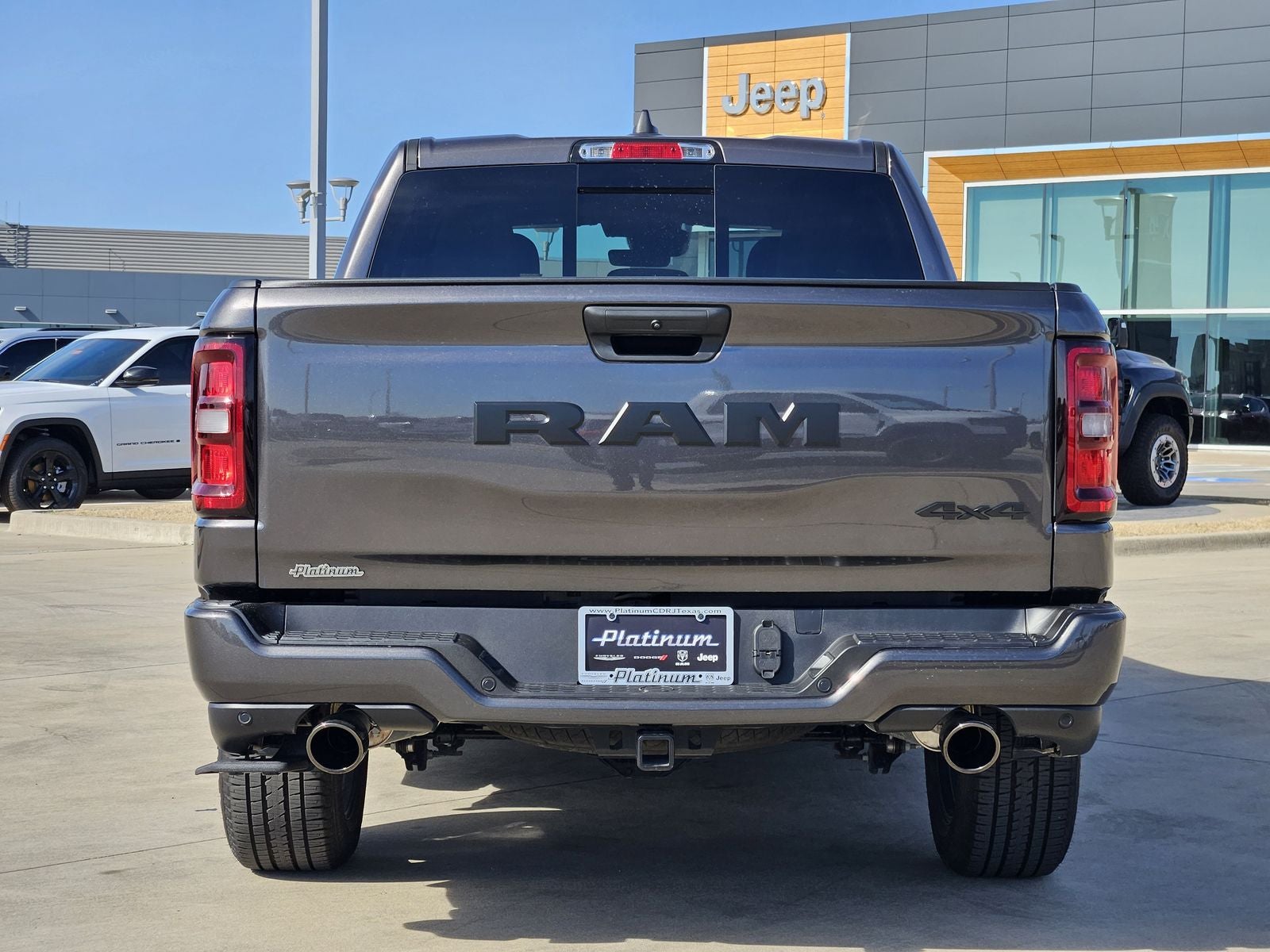 2026 RAM Ram 1500 Pickup Express - Photo 8