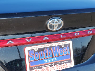2019 Toyota Avalon XLE