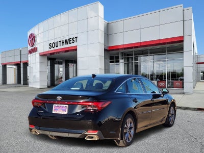 2019 Toyota Avalon XLE
