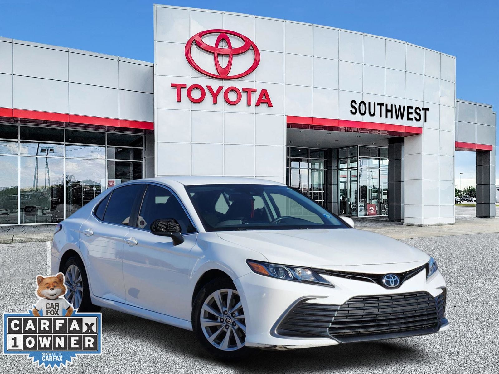 2022 Toyota Camry LE