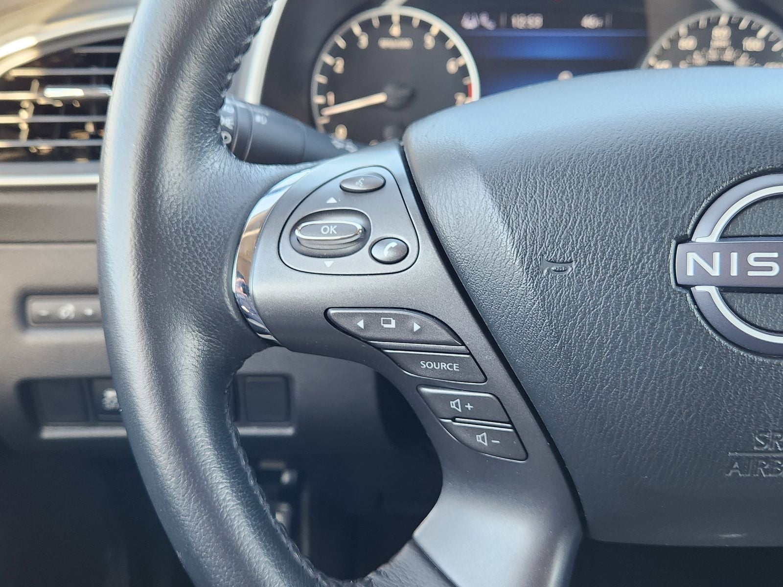 2024 Nissan Murano SV