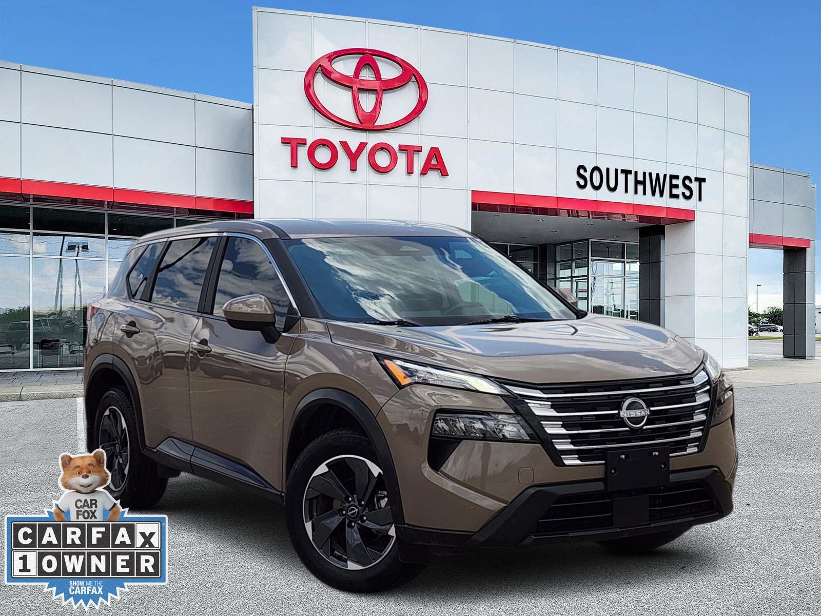 2025 Nissan Rogue SV FWD's photo