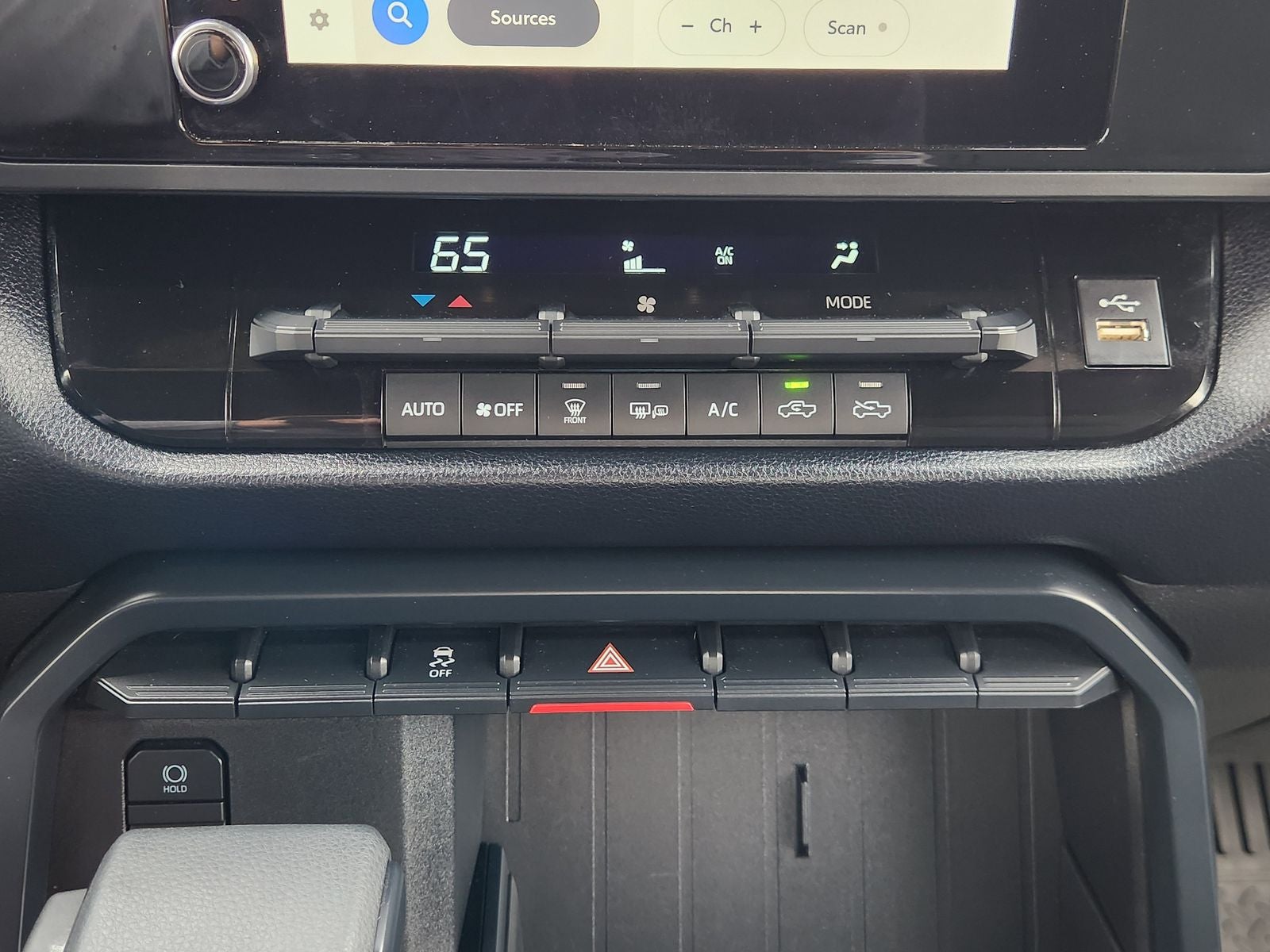 2025 Toyota Tundra SR
