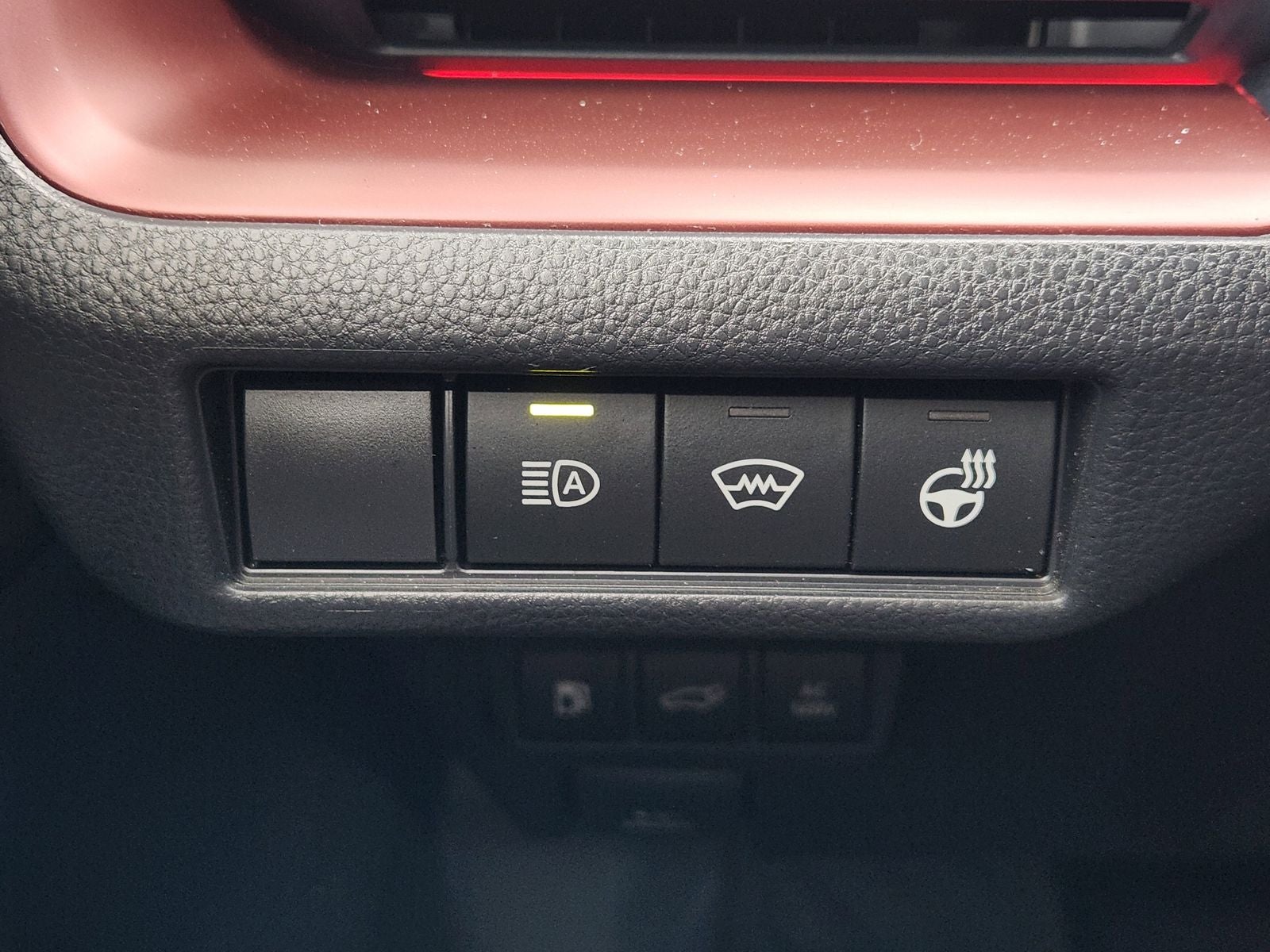 2025 Toyota Prius Plug-In Hybrid XSE Premium