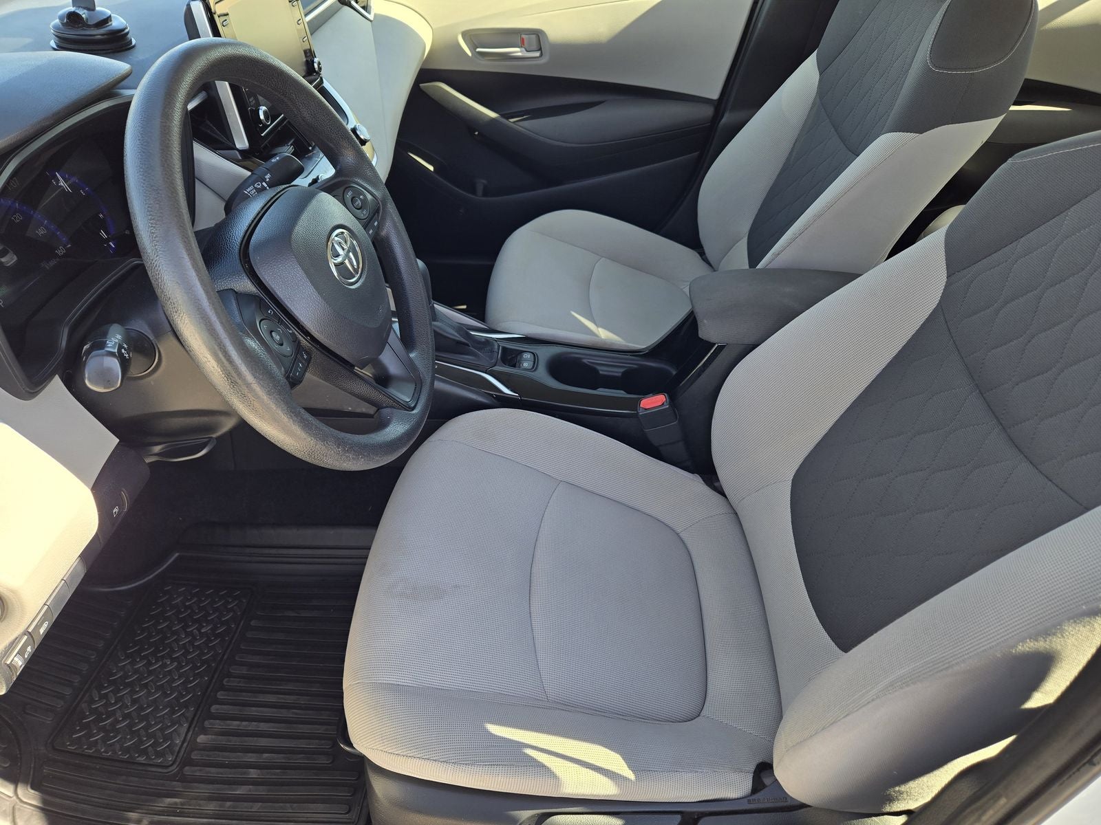 2020 Toyota Corolla Hybrid LE