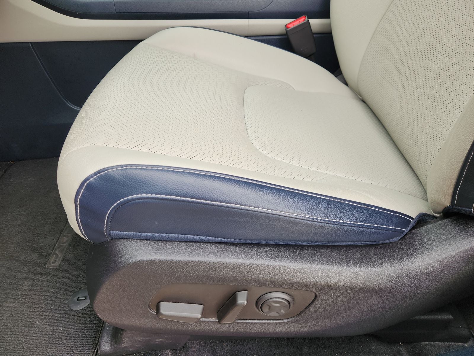 2025 Kia Carnival SX Prestige