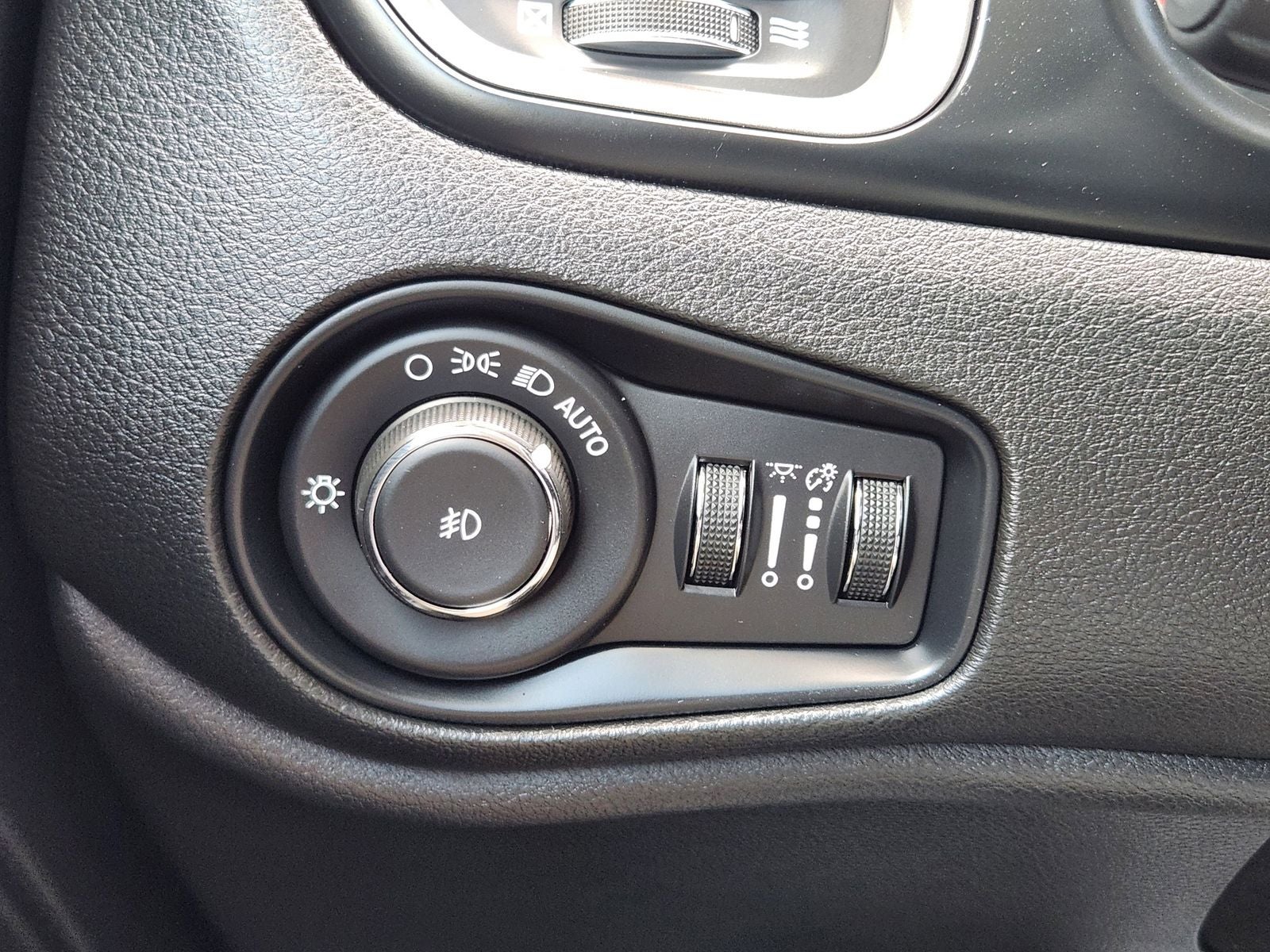 2023 Jeep Renegade Limited