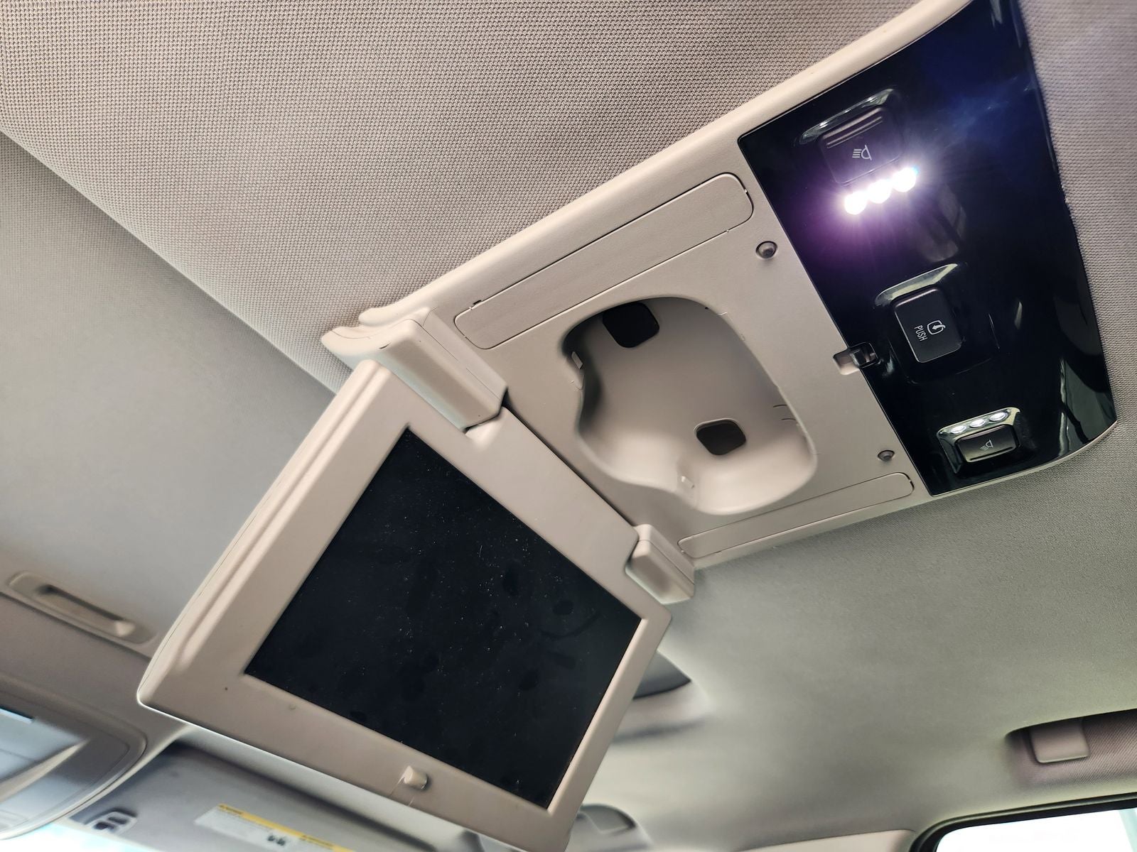 2015 Chevrolet Suburban LTZ