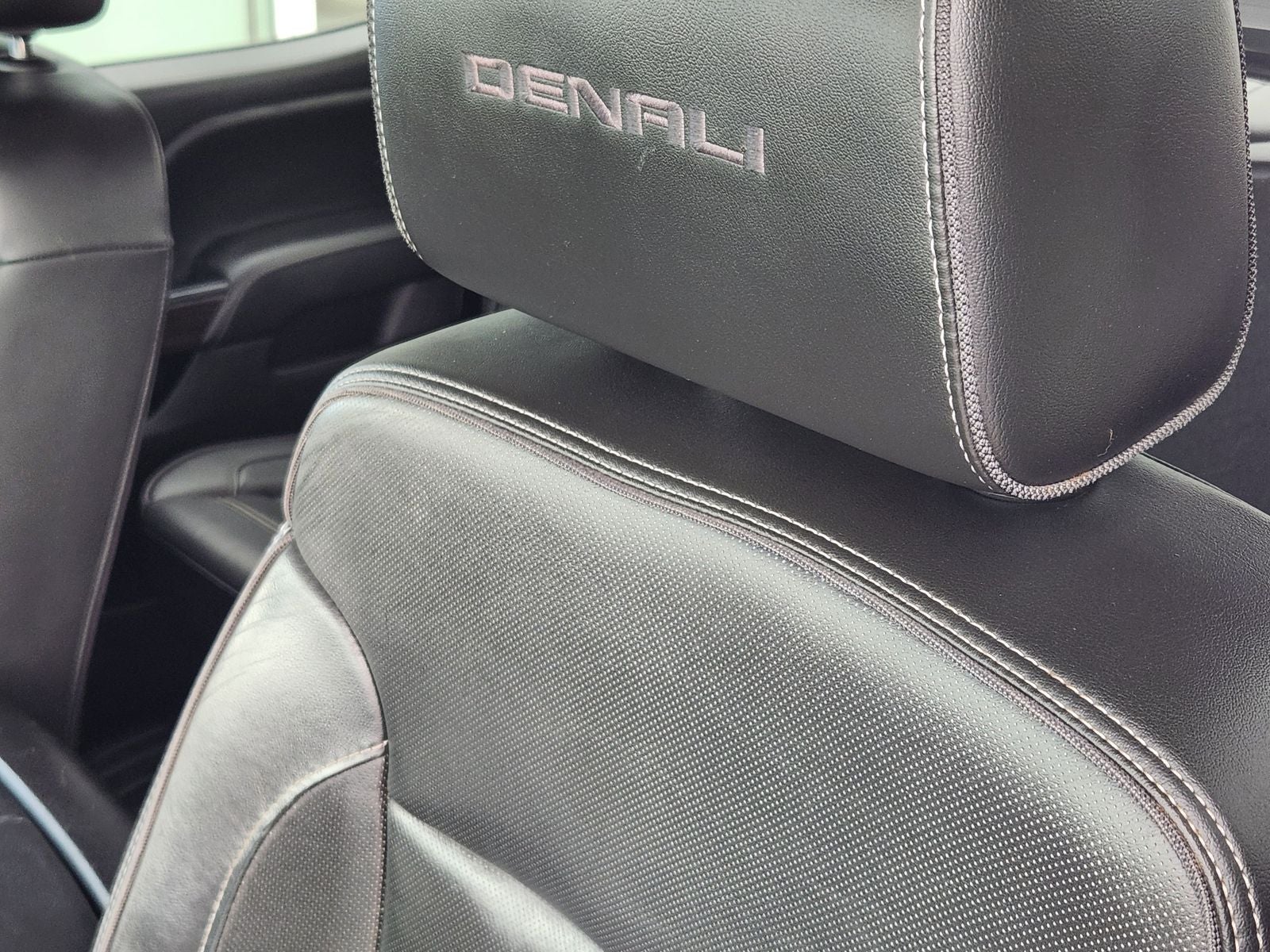 2019 GMC Sierra 3500HD Denali