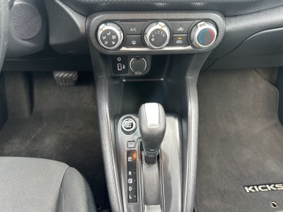 2023 Nissan Kicks S