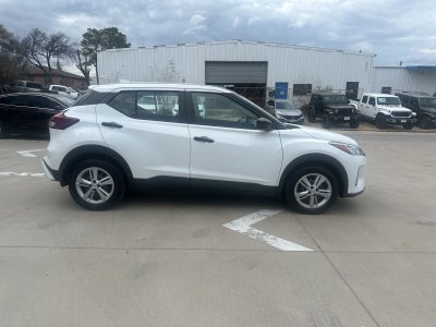 2023 Nissan Kicks S