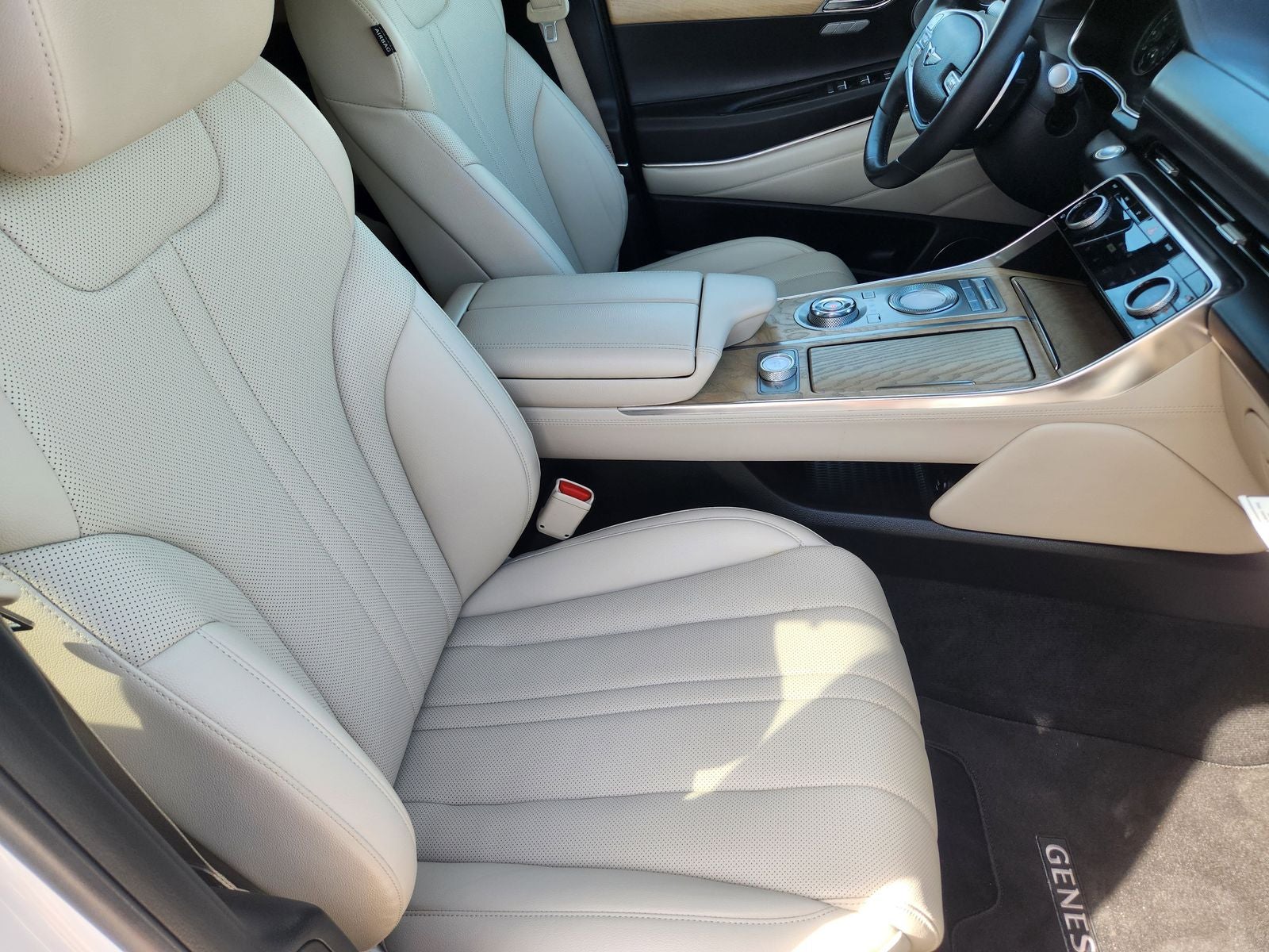 2022 Genesis GV80 2.5T