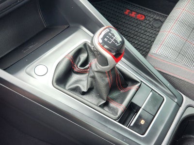 2022 Volkswagen Golf GTI 2.0T SE
