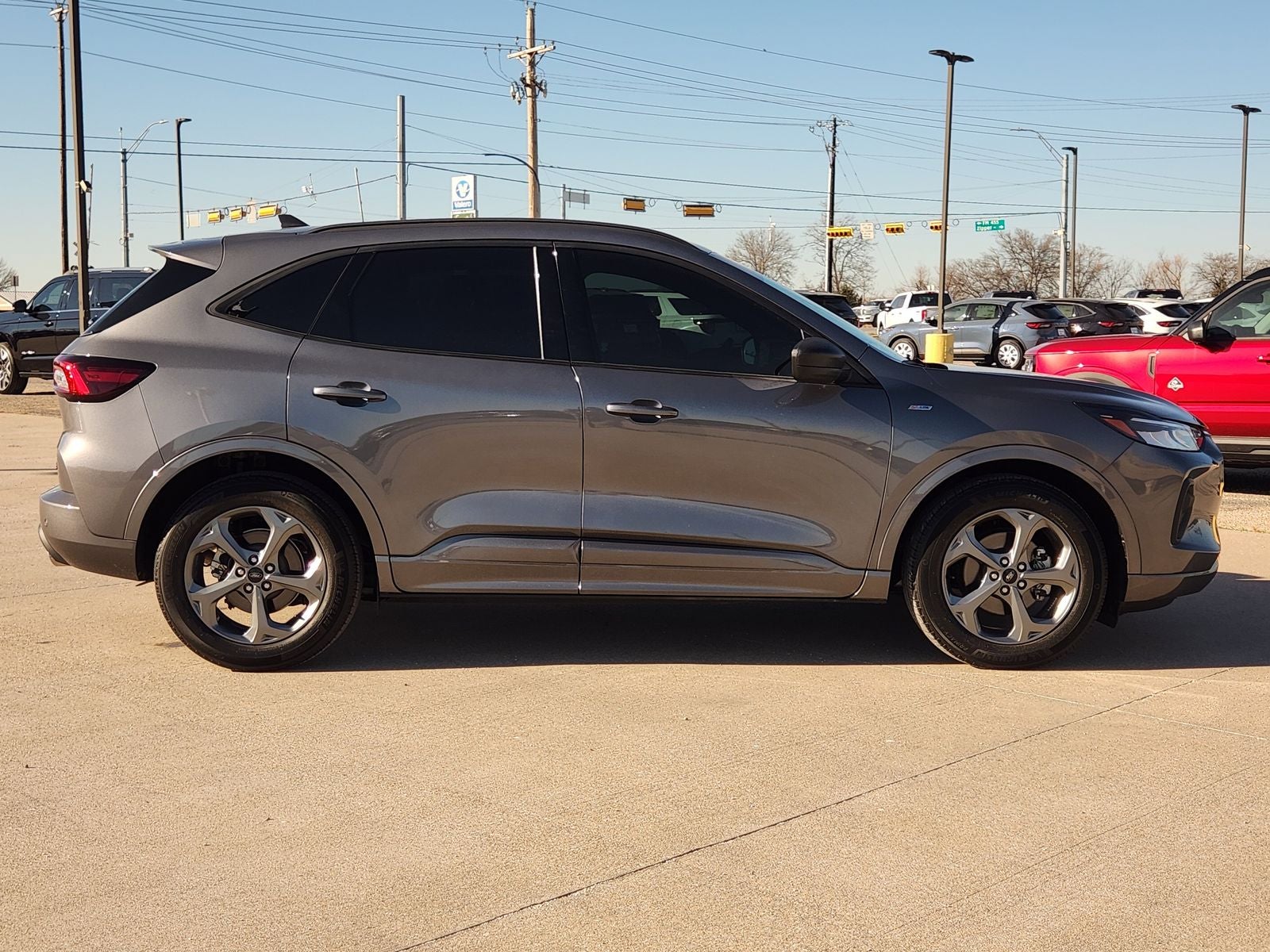 2023 Ford Escape ST-Line