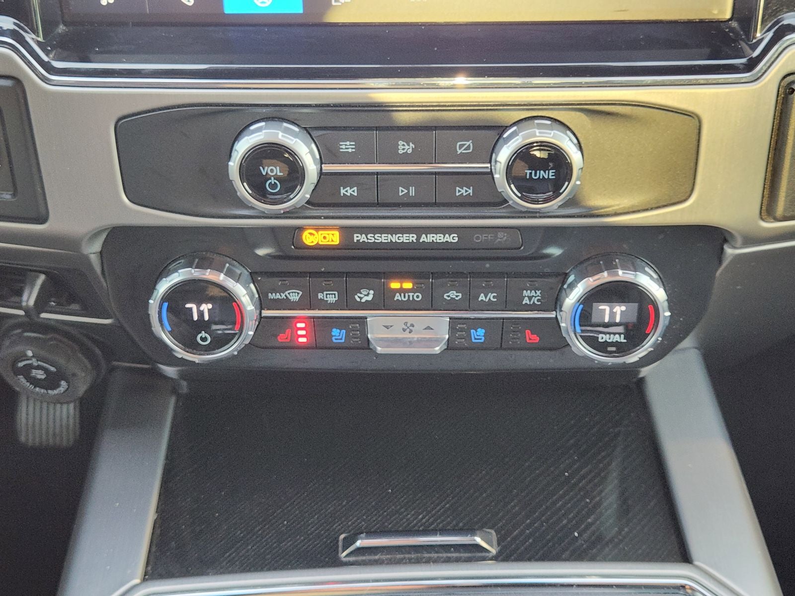 2022 Ford F-250SD Platinum