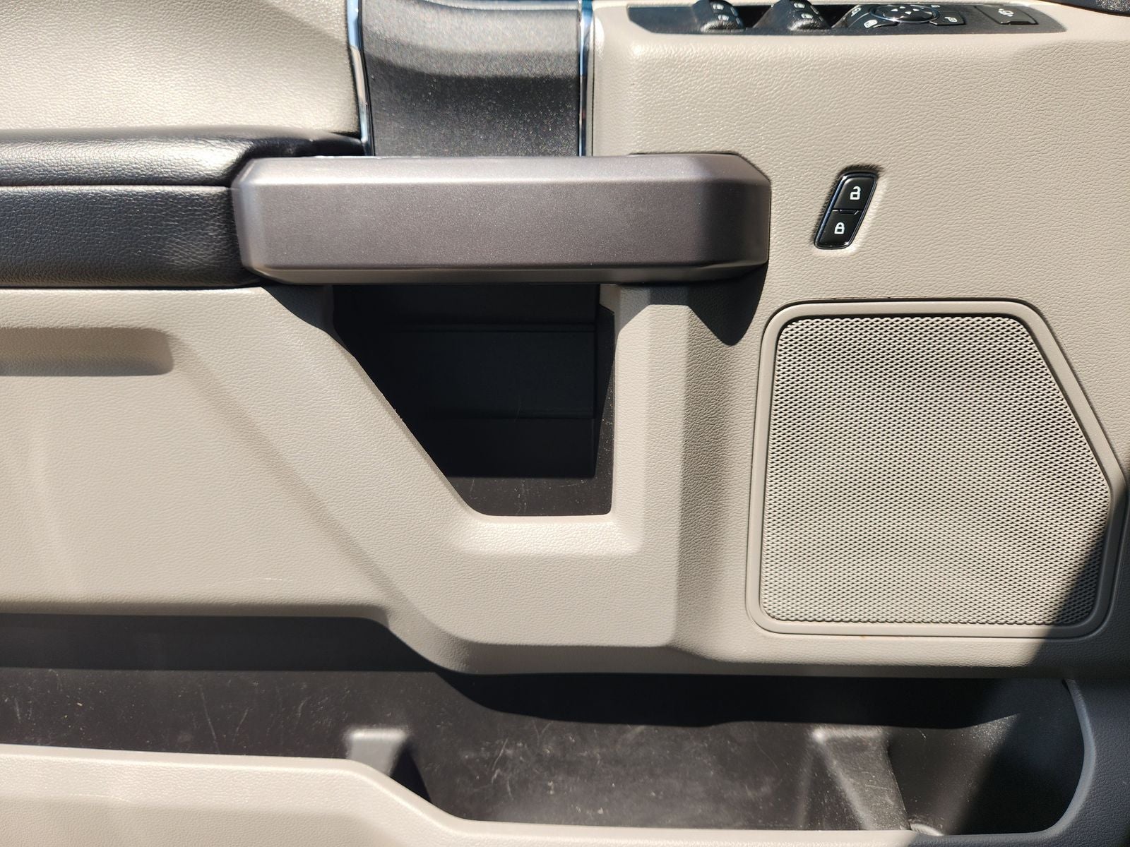 2022 Ford F-350SD XLT