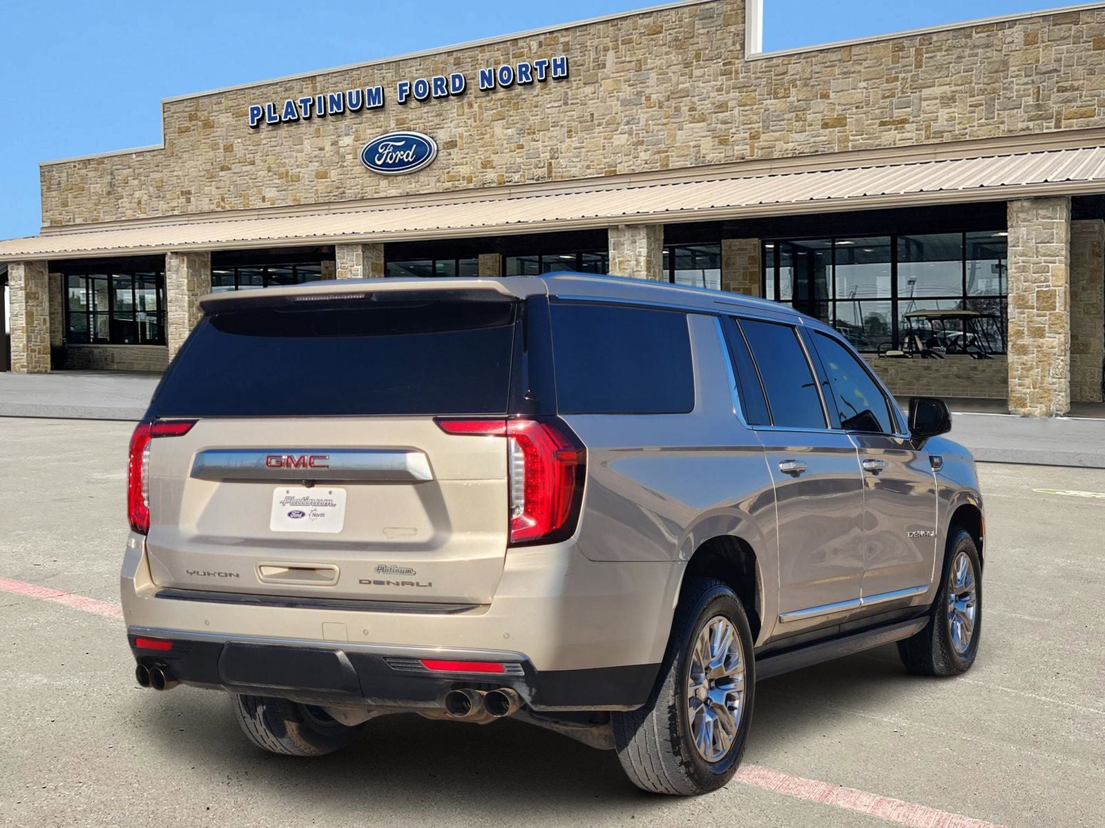 2022 GMC Yukon XL Denali