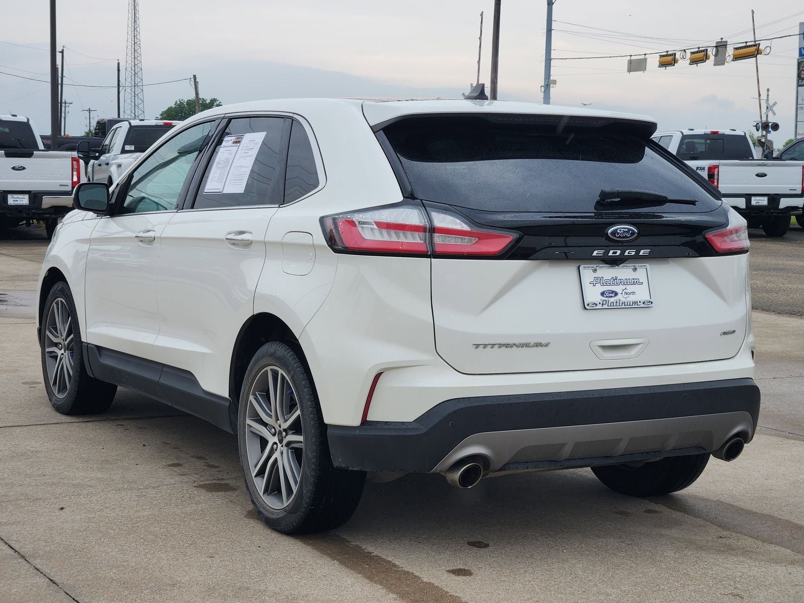 2023 Ford Edge Titanium