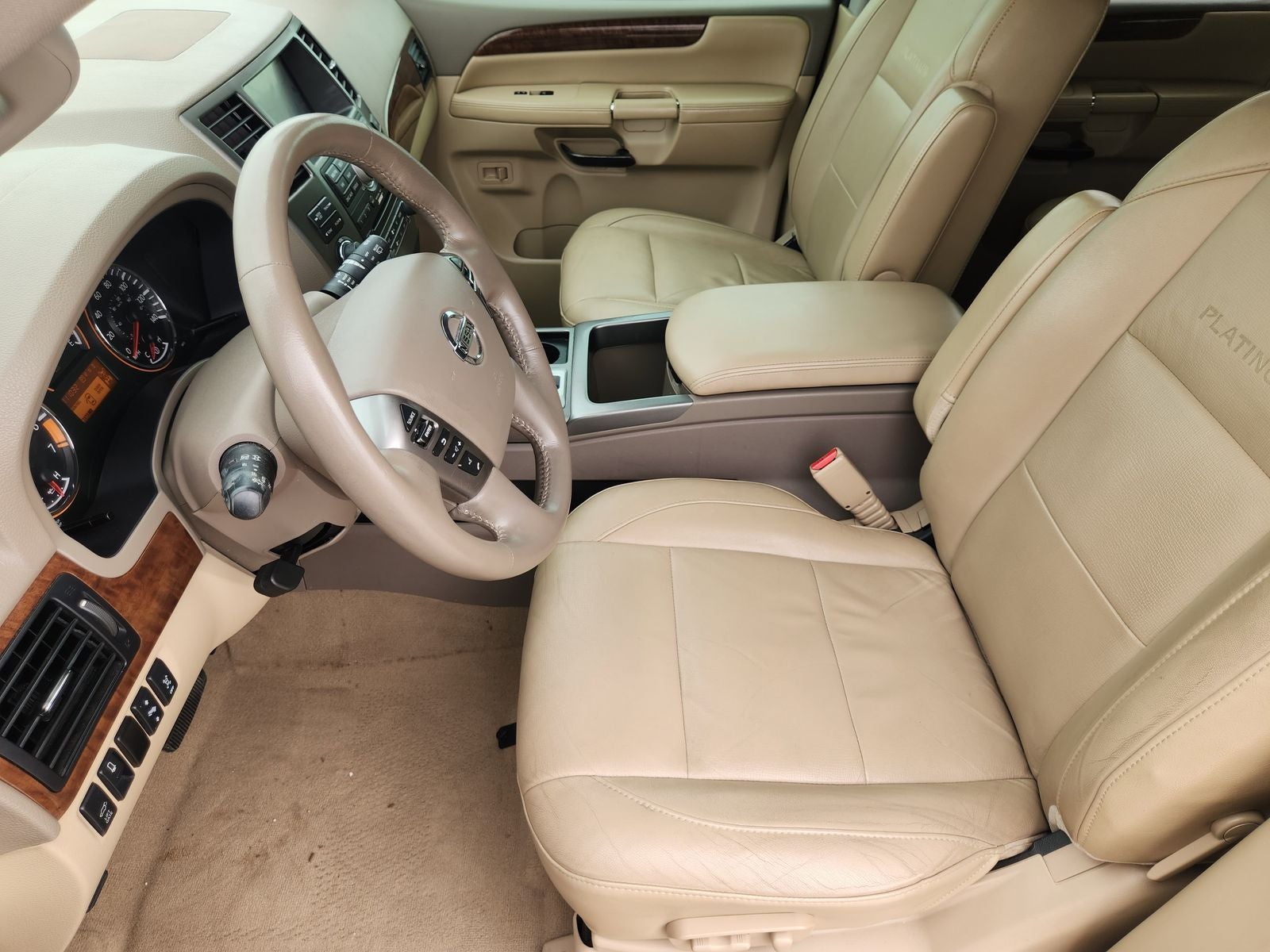 2014 Nissan Armada Platinum